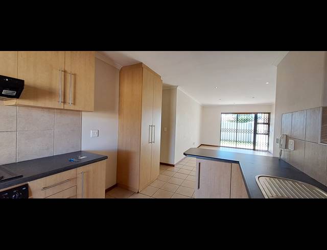 2 BEDROOM TOWNHOUSE RENTED IN COTSWOLD